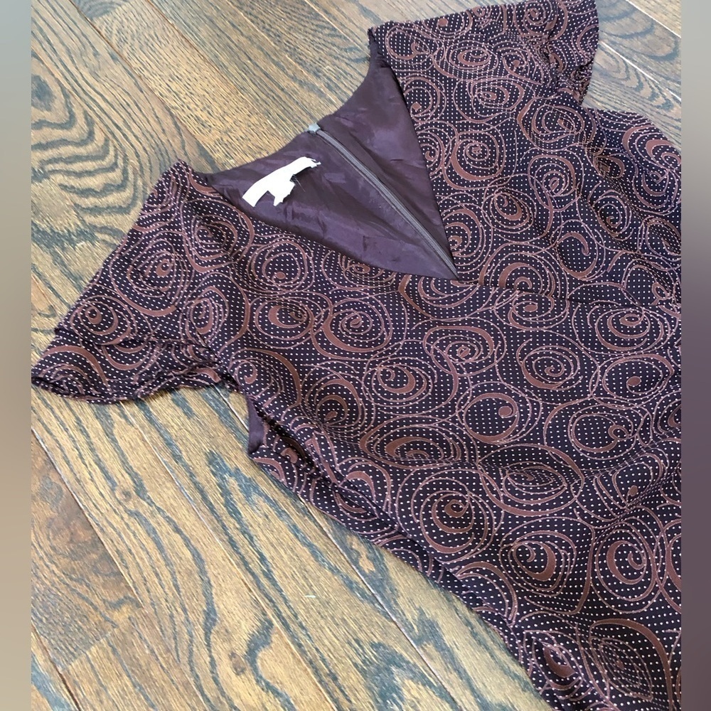 Vintage Maggy London Women’s 8 Brown Geometric Cap Sleeved V-Neck Wrap Dress USA - Picture 2 of 11